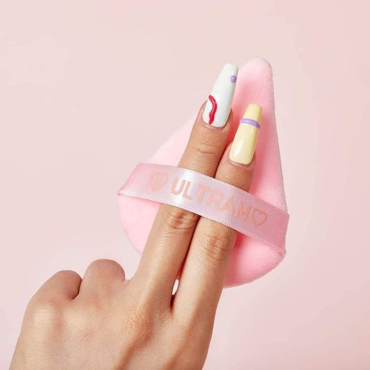 Borla triangular de maquillaje| Ultramo