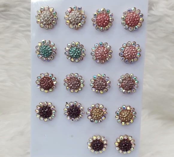 Aretes flor con piedras | Joyeria fina