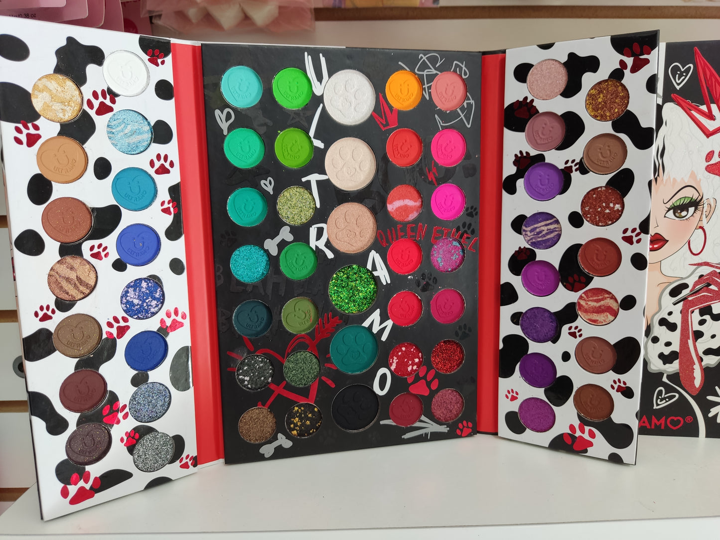 Paleta Cruella de vil | Ultramo