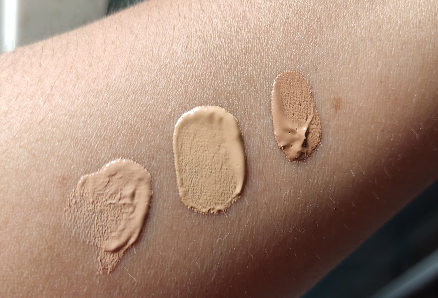 Base maquillaje máxima cobertura MAESTRO TOUCH