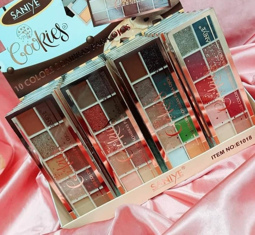 Paleta sombra para ojos E1018 | SANIYE