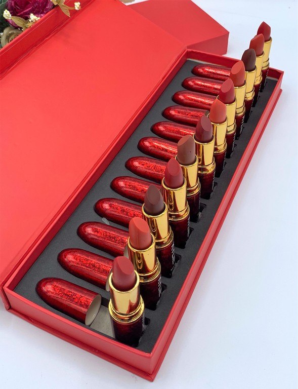 Labial matte KYLIE Red