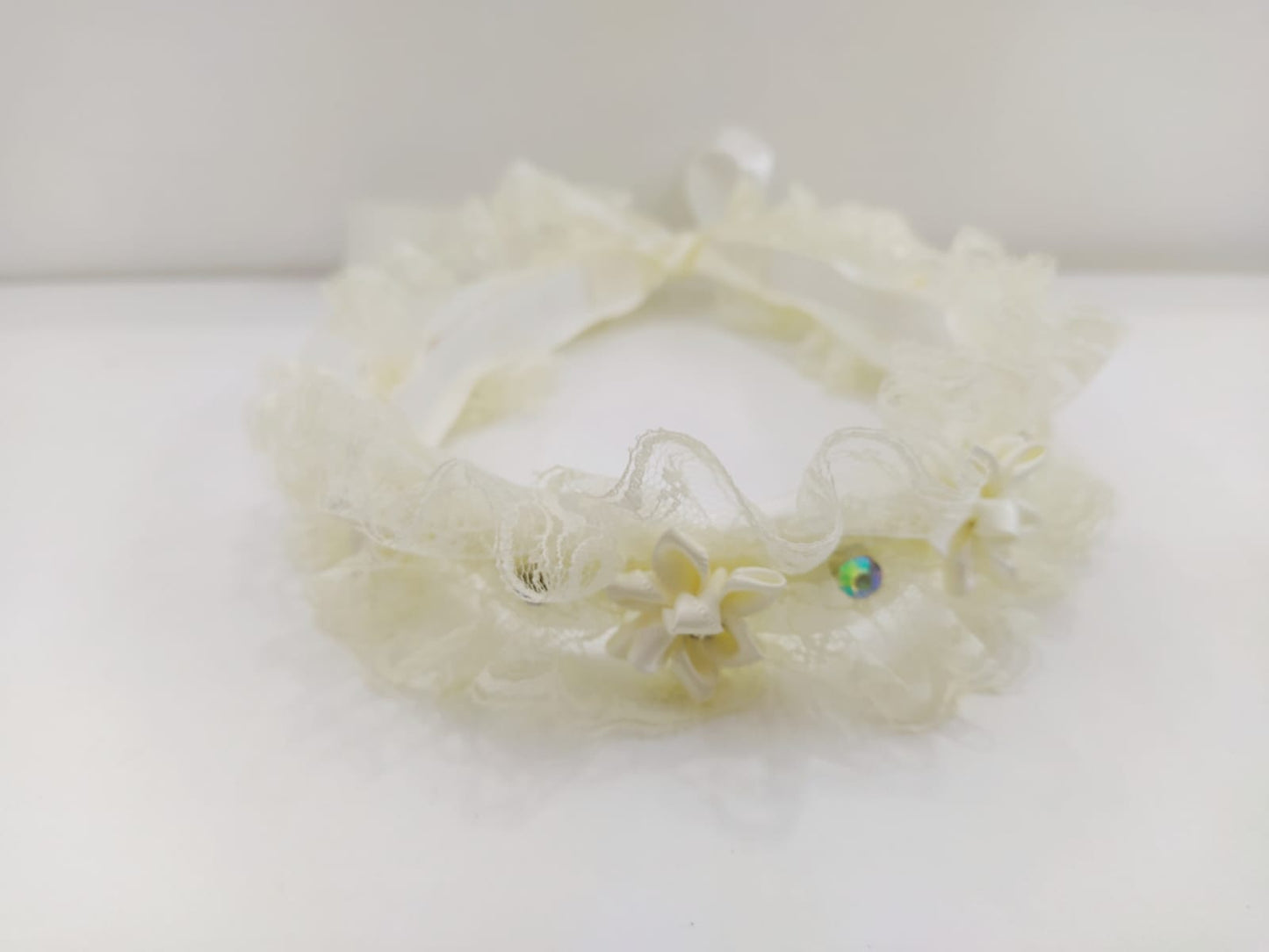Tiara con encaje | ForYou