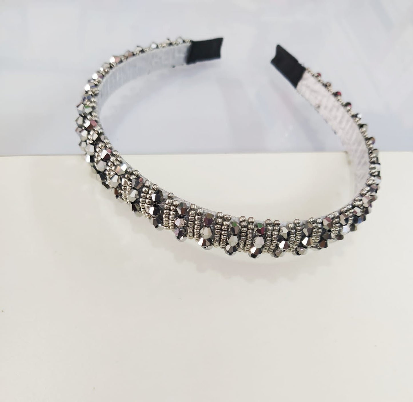 Diadema con piedras | ForYou