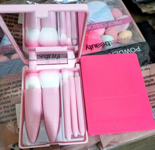 Estuche con Brochas y Espejo | FY Cosmetics